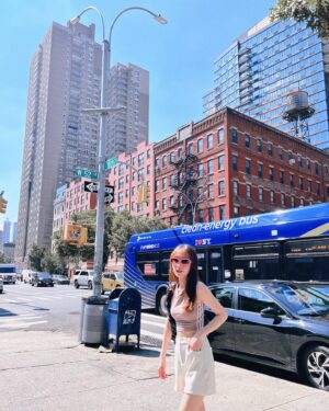 Chanel Wang Instagram - ✿ A New York Minute ✿🗽🚊🛻🦕