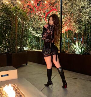 Chanel West Coast Instagram - Dinner w/ bae ✨🖤 Dress @fashionnova 
Fave 1-4?