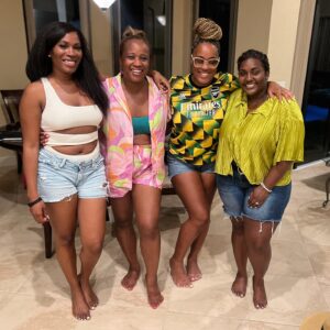 Charlene White Instagram - When your younger sister moves to the other side of the world, you fly out because your heart can’t settle until you know she’s okay, safe, and happy.

She’s all three and more. My heart misses her and my niece like crazy…  but, it’s settled.

Epic holiday with the girlies, and a mountain of kids ❤️

Alligators, karaoke, Inter-Miami, pool, beach, belly laughs and so much more.