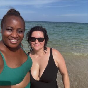 Charlene White Instagram - When your younger sister moves to the other side of the world, you fly out because your heart can’t settle until you know she’s okay, safe, and happy.

She’s all three and more. My heart misses her and my niece like crazy…  but, it’s settled.

Epic holiday with the girlies, and a mountain of kids ❤️

Alligators, karaoke, Inter-Miami, pool, beach, belly laughs and so much more.
