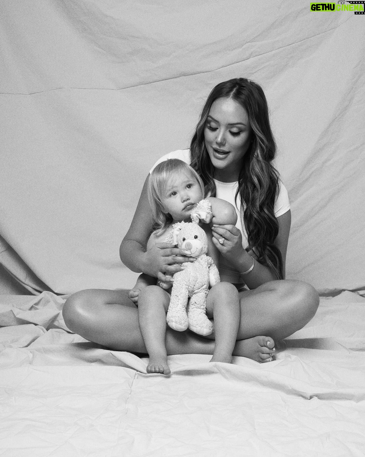 Charlotte Crosby - 218.4K Likes - Mama and mini shoot ⨠When we started doing special family packages @studio_yours with the talented @shotbychrisd I HAD TO GET INVOLVED With my girl đśđźđ¸đ˝ Iâve already got 3 of these pics blown up for the family photo wall in the house! đĽ°đ photographs are precious memories! That I live for! And Iâm absolutely so buzzing to now be offering this at my studio @studio_yours! Dm if youâre interested in booking your shoot for forever memories now! đ¤ Iâll treasure mine FOREVER â¨