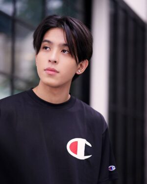 Chayakorn Jutamas Instagram - 🤓