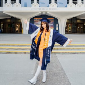 Chelsea Cook Instagram - I remember countless nights spent alone, crying over fears that I wasn't smart enough to earn a degree and that I couldn't afford it. Today, I am proud to say that I graduated with honors and no debt. If you want something, go after it, no matter how many times you feel like giving up or how difficult it gets. Keep pushing forward; it will be worth it in the end!

Pictures by: @bryanmiraflor