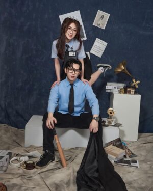 Chen Mu Instagram - 最強夫妻臉
兩個都30幾的人了還在裝學生🤣
我愛我老婆🫶🏻🫶🏻🫶🏻
.
要拍找 #很可以影像 @dannisyeh ‼️