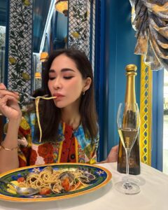 Actress Chermarn Boonyasak HD Instagram Photos and Wallpapers July 2024
