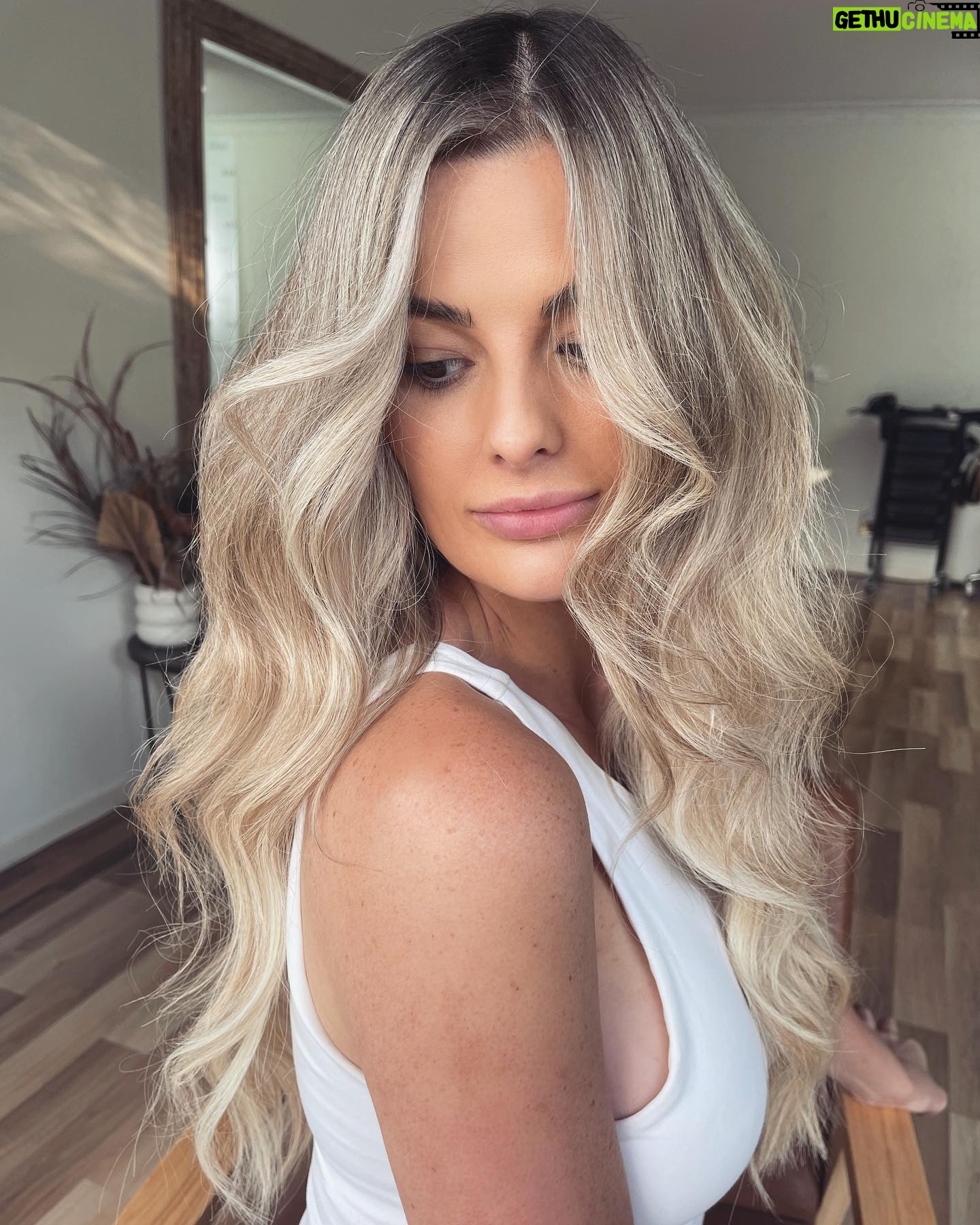 Cheryl Maitland - 2K Likes - I’m back bitches 💁🏼♀️ @hairbyjordash #HAIRGOD