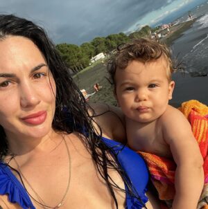 Cheyanne Buys Instagram - Devis first trip to black sand beach 🌴 🇬🇪