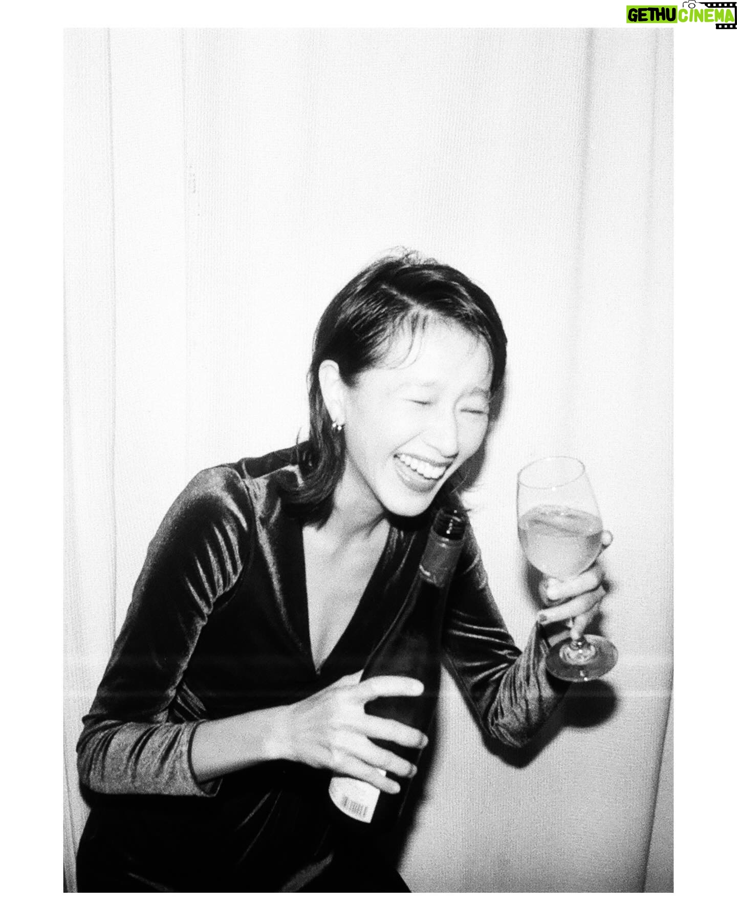 Chiang Chang-Hui - 1.3K Likes - “Wei Wei’s Outtakes”
#年末出清