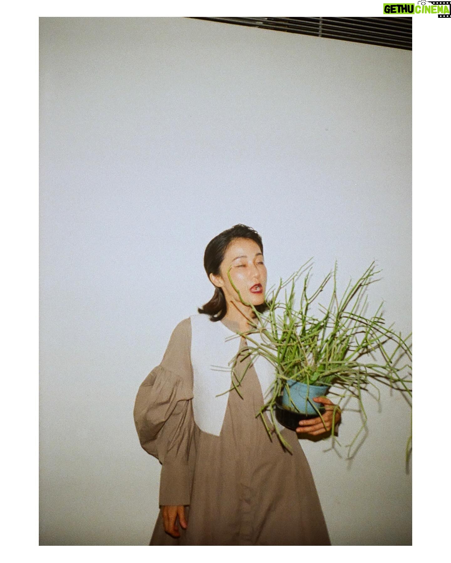 Chiang Chang-Hui - 1.3K Likes - “Wei Wei’s Outtakes”
#年末出清