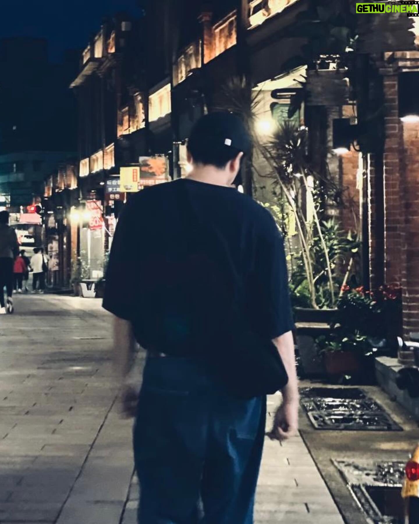 Chiang Chang-Hui - 1.1K Likes - Thank you for walking by my side.