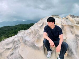Chiang Chang-Hui Instagram - 沒事多爬山多爬山沒事