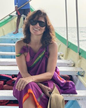 Chiara Civello Instagram - Per il 2024 ho offerto a Yemanja le rose rosse di Shiva e i gelsomini di Ganesh. 
Axé 🤍 नमस्कार 🙏🏼 🌊