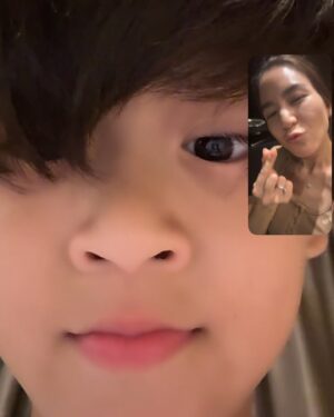 Chidjun Hung Instagram - Miss makkk makkk ♥️🫰 ครึ่งเดือนแล้วนะ 3 พี่น้อง ไปแคมป์เรียนที่จีนกันเอง คิดถึงงงลูกกกก มากกกก🥲🇨🇳 สู้ๆๆๆๆคนเก่งของมามี้ @thachino @chilihung @chitha.hung