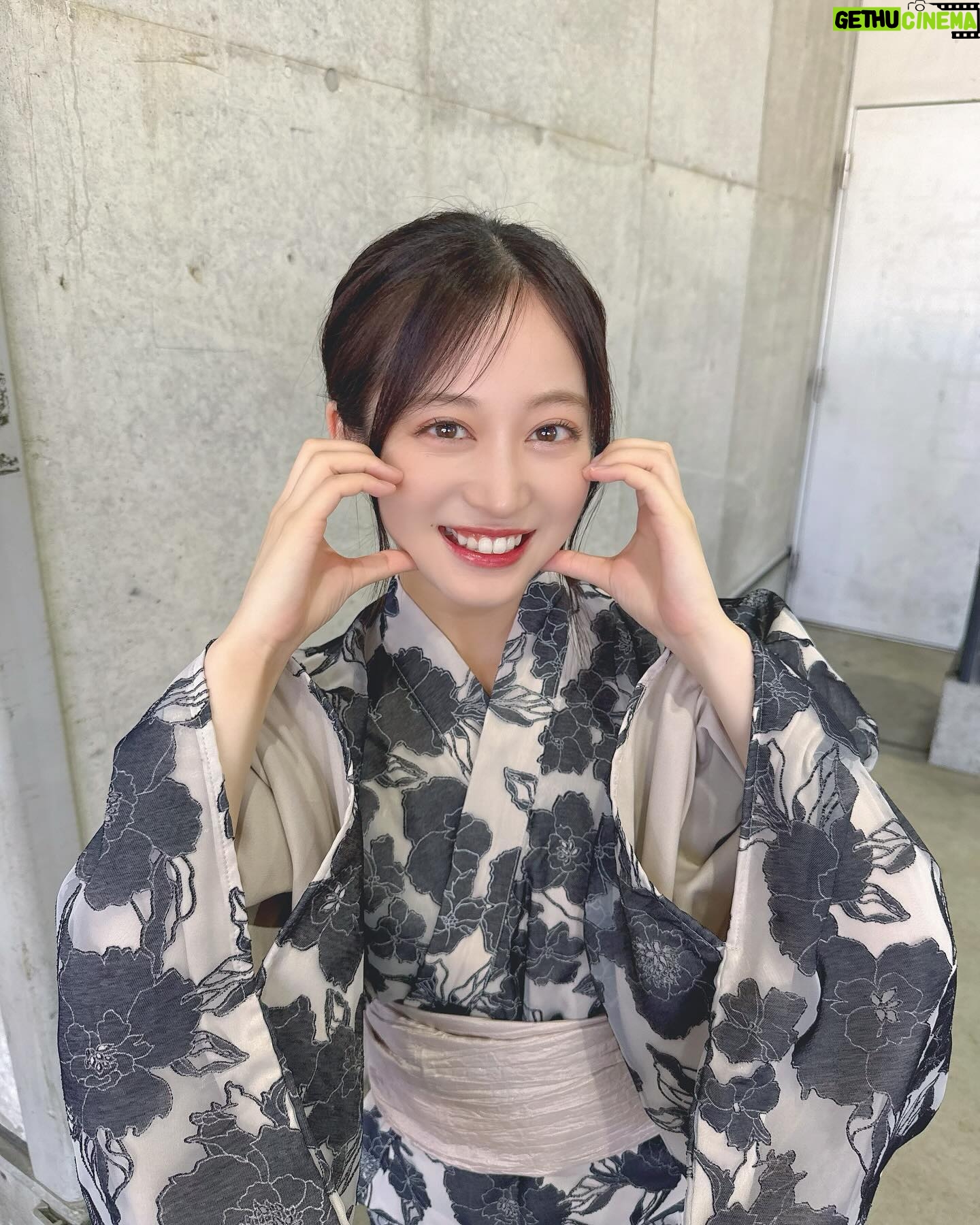 Chihiro Kawakami - 3.8K Likes - 🖤
横浜握手会
ありがとうございました!
今日は浴衣でした
どうでしょうか🖤
皆さんからいただく言葉にはパワーがあって
今日もいっぱい元気を貰いました🤝
楽しかった〜!!!
また関東に会いにきますね☺️🫰🏻
#浴衣 #浴衣女子 #夏祭り
#握手会 #横浜 #NMB48
#黒なんか選んじゃったりして🖤