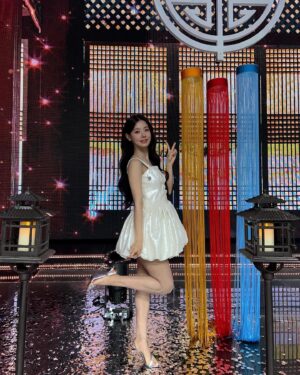 Cho Mi-yeon Instagram - . ᘏ▸◂ᘏ ╭◜◝ ◜◝ ◜◝╮
꒰  ɞ̴̶̷ ·̮ ɞ̴̶̷ ꒱ .oO  엠카의 빛나는 20살 생일에✨💕🩵🫶🏻 ᝰꪑ
( つ旦O ╰◟◞ ◟◞ ◟◞╯