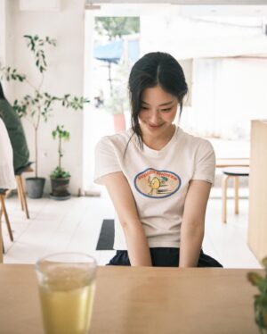 Choi Hee-jin Instagram - 서로의 작은 노력으로 만드는 행복한 하루 💪🙏