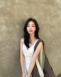 Actress Choi Hee-jin HD Instagram Photos and Wallpapers July 2024