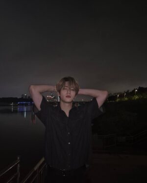 Choi Soo-bin Instagram - 한강 한 바퀴 👣