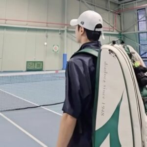 Choi Woong Instagram - .
🥈테니스🎾전국대회 준우승🥈
.
.
.
예선 6:2 / 2:6 조2위
본선 6:1 / 6:1 / 6:2 / 6:5 / 6:0 / 6:2 F 4:6
테초부터 랠리도 안되는 나랑 같이 공쳐주고.. 내 똥볼 받아주고 키워준
실력도 인성도 슈퍼그이상인 혜연이랑 처음 나간 혼복전국대회 준우승이라니.. 말잇못...🥶 흠잡을데없이 캐리해주는 파트너 덕분에 결승까지 갈수있엇어, 최고였어, 넘넘 고마워👍👍 @helena_tennis_
.
.
.
✨️2년반짜리 테린이랑 항상 같이 공쳐주고 조언해주는
우리 수요모임 코치들, 아레나💕 라뷰
고마워요. ❤️‍🔥 아침부터 주차장 랠리해주시고 연습시켜준
창명코치 @tennis_woo87 ,수아형님 @sooah.hong 감사하구,
해설하시면서 수고하신 울짱사부님도 @zzangsabu 감사드려요.
더운날에도 응원와주시고❣️
#디아도라 풀착해주신 영미누나 @youngmi_0909
베캄독 @becky_bk_0922 테디 @teddythor_tennis
우리 네이버팬카페 @1986sunwoongfancafe  @woong1228 회장님,누나 그리구 울 회사 식구들🫶 넘넘 감사해요👍
벙개로 연락드려도 흔쾌히 받아주시는 누나,형님들, 항상 배려해주셔서 감사드립니다, 잊지않겟습니다 🙏
.
.
.
마지막으로 결승전을 위해 스케쥴 배려해주신
우리 스캔들팀 감사합니다💖
오늘도 #스캔들 #본방사수 ❤️❤️❤️....더보기