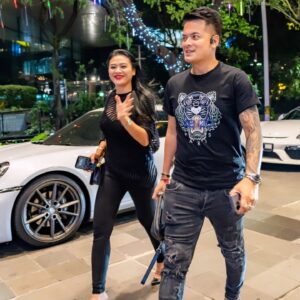 Choky Andriano Instagram - Dinner with love ❤️
#mylove #mywife 
#fyp #porsche #club #indonesia 
#sportscar #hypercar #my #friends