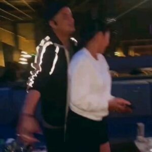 Choky Andriano Instagram - 😊 masih oke ga sih dance nya 😆
#my #wife #party #in  #hadesvipcibubur 
#fyp #bahagiamu #bahagiaku #happy #everyday