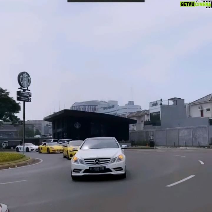 Choky Andriano - 4.2K Likes - 🇲🇨 Merdeka ✊️ merah putih Jaya selalu indonesia ✊️
#dirgahayuindonesia #17agustus1945
#fyp #sport #car #hypercar #porsche #club #indonesia
#freeflow #merdekarun