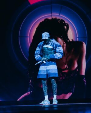 Chris Brown Instagram - 11:11 🥺❤️