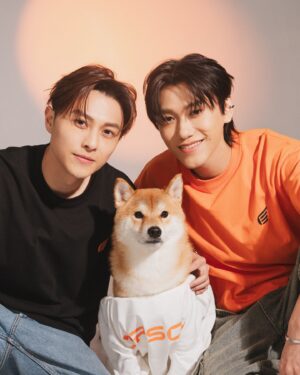 Chris Chiu Instagram - 久等了🍊明天中午12：00準時接生！🪽
現在心情很緊張，有點慢慢可以體會小孩出生的感覺了

@chrischiu1010_official 

12:00 P.STAR官網及CHRISCHIU小紅書同步上線

#mo醬這自拍技術可以