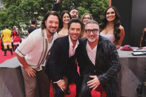 Chris Kirkpatrick Instagram - WHAT A NIGHT! Thank you to @vancityreynolds for the invitation to the premiere of the year! 
Loved being there with my brothers @nsync and my smoking hot wife @karlyk5 #DeadpoolAndWolverine ❤️💛