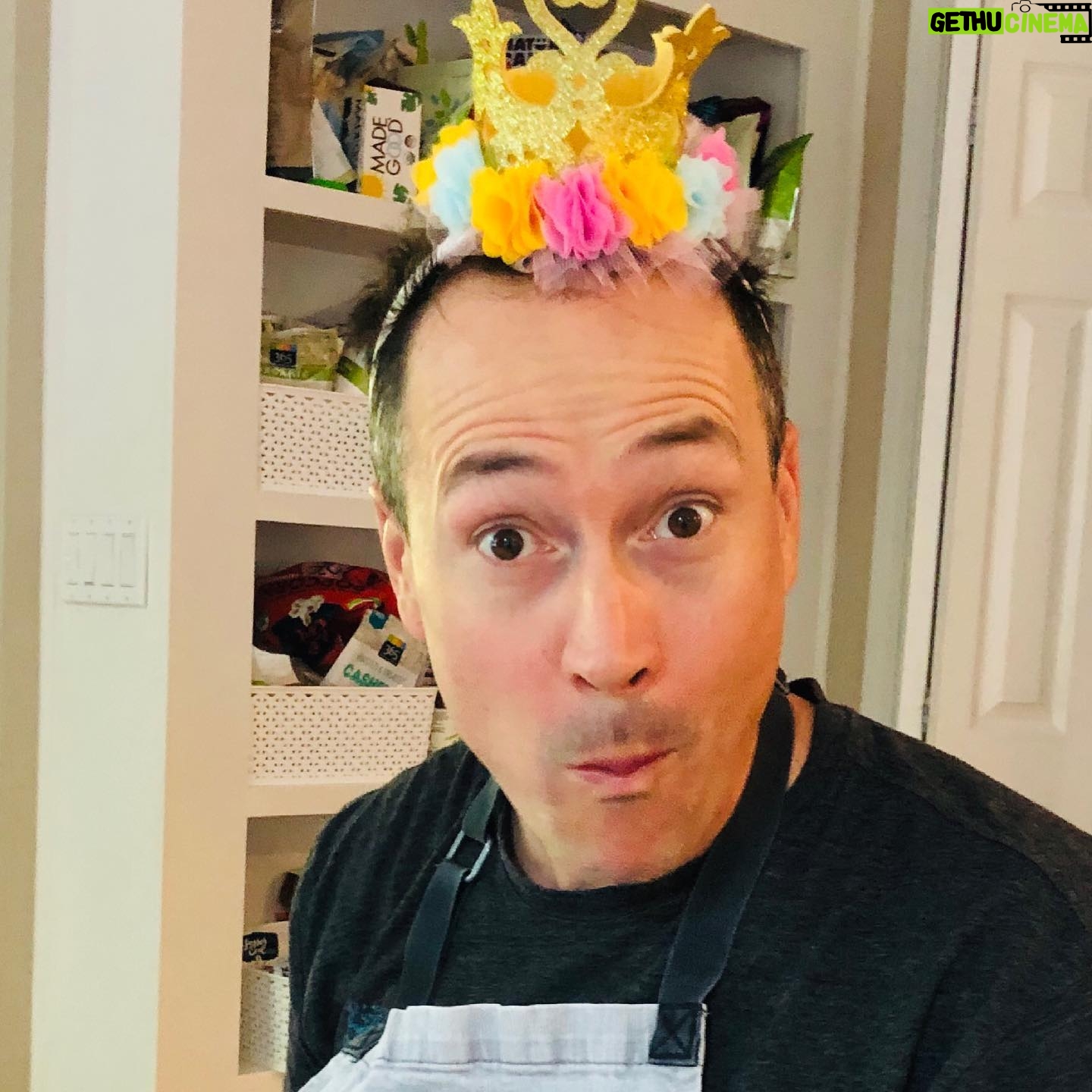 Chris Klein - 6.5K Likes - Isla- “Daddy will you hold my Birthday Princess Crown?”
Me- “You Betcha!!!”
Happy Birthday 3 year old!
I 💗U.