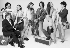 Chris Wood Instagram - Have you seen us yet??? @almostfamousbwy 

Check out @vanityfair this month for an inside look at how Cameron Crowe took his story from screen to stage. 

📸: @sebkimstudio