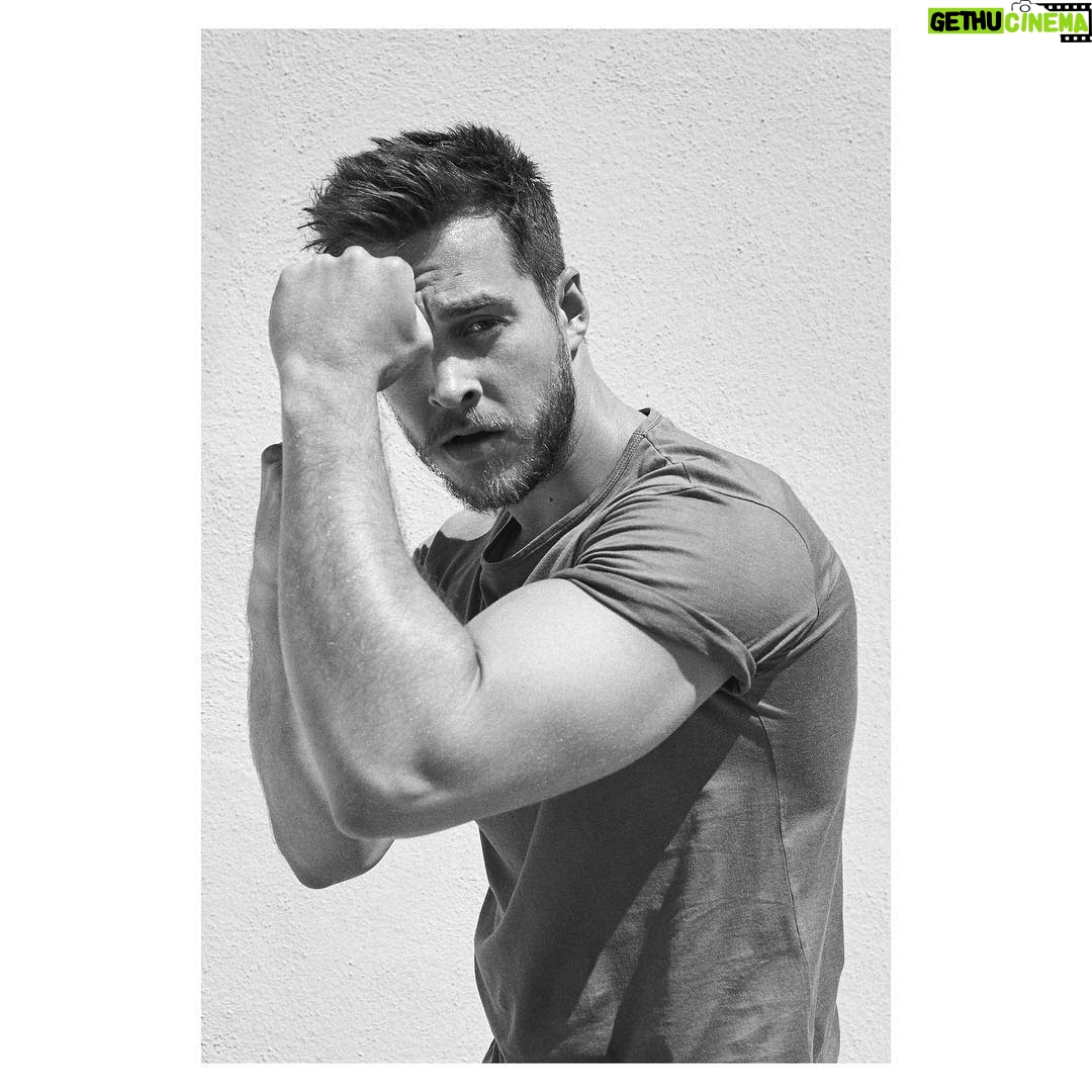 Chris Wood - 196.8K Likes - 1m!! 🎉🎉 Here's a pic of me punching things (shot by some incredible Aussies) to celebrate. You guys rock! 💪🏻👊🏻