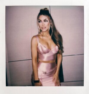 Chrishell Stause Instagram - Last night was a DREAM! CONGRATS G on taking home 2 @aria_official awards! SO deserved!! 🥹

(Also thank you for helping me take my ponytail out when there were no scissors😆😅♥️) @gflip 

#Arias