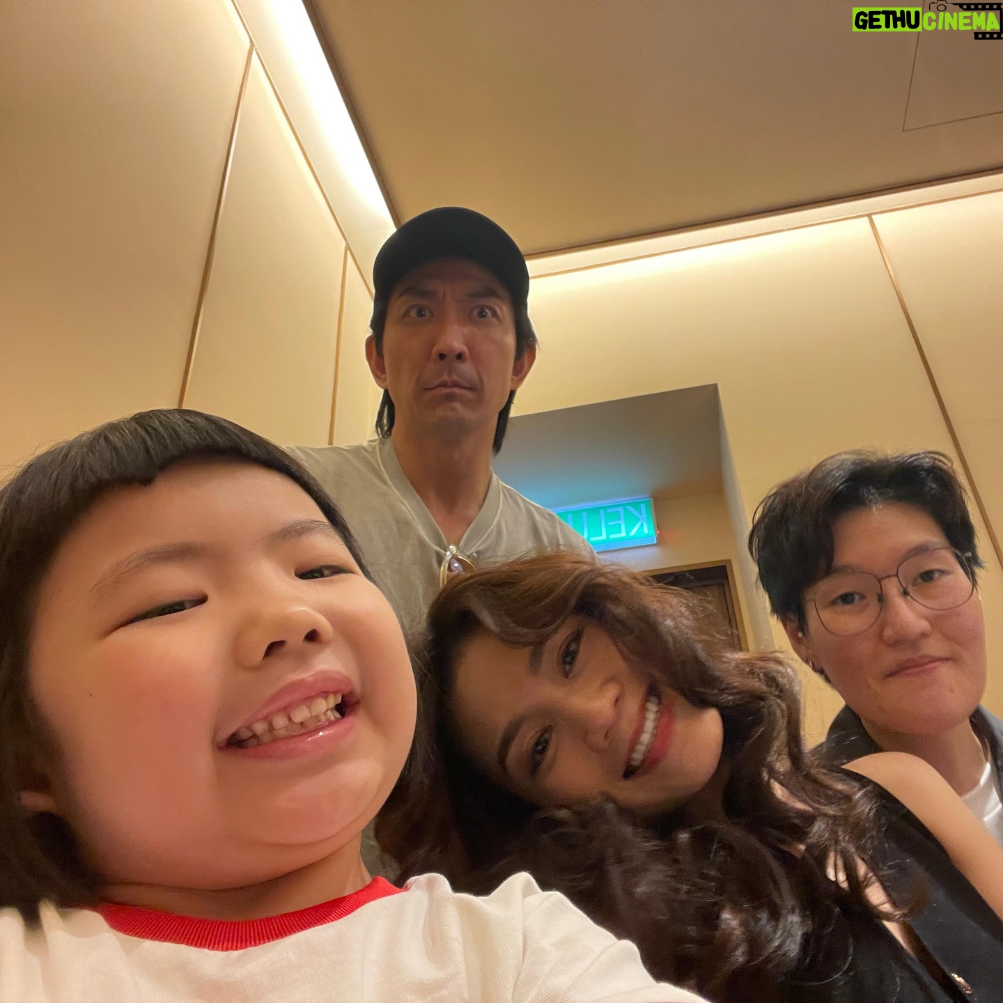 Chrissie Chau - 20.6K Likes - 獨特嘅Selfie🤳🏻角度 @lucy.is.good @becarefullee
#lucy #cute #lovely #selfie #kl #malaysia
#我哋都有酒粒架