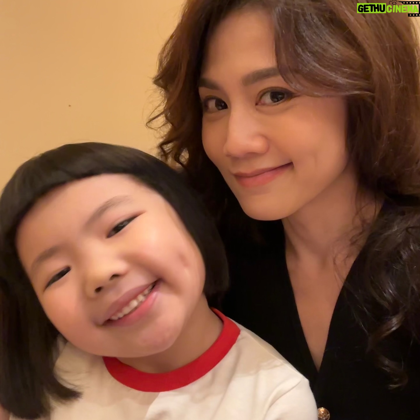 Chrissie Chau - 20.6K Likes - 獨特嘅Selfie🤳🏻角度 @lucy.is.good @becarefullee
#lucy #cute #lovely #selfie #kl #malaysia
#我哋都有酒粒架