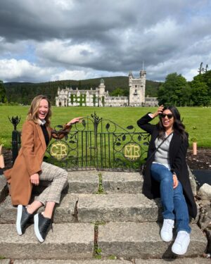 Chrissie Fit Instagram - I apparently went on a Castle Crawl in Scotland 🏰🏴󠁧󠁢󠁳󠁣󠁴󠁿 Even got to be one of the first peeps to tour Balmoral! I still can’t believe it! You also might recognize the last castle if you’re into treacherous games 😈 @peacock 

#Scotland #castlesofscotland #castles #castlecrawl (this is surely not a thing) #balmoral #balmoralcastle #queenelizabeth #scottishhighlands #thetraitorsus #peacockpartner