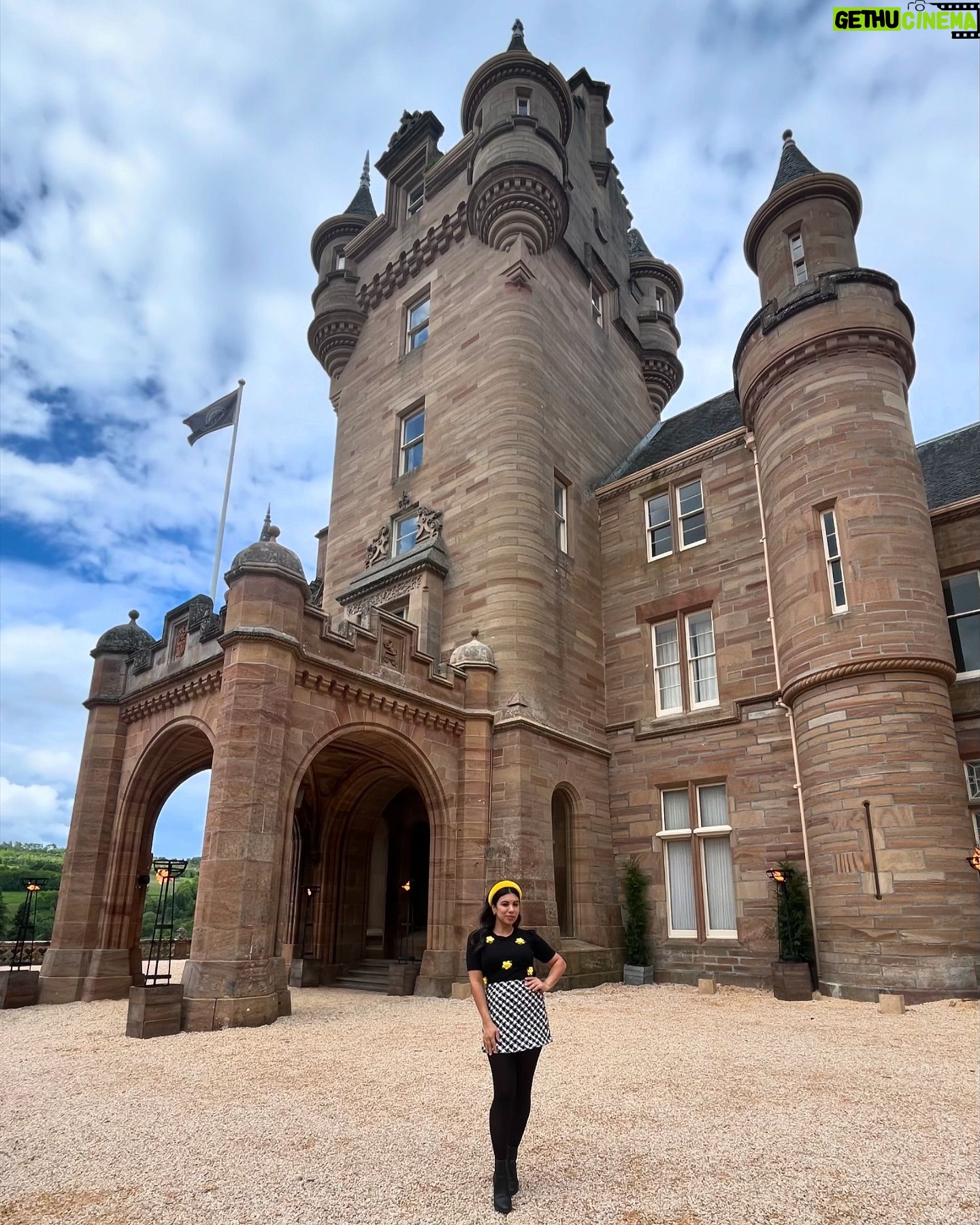 Chrissie Fit - 3 Likes - I apparently went on a Castle Crawl in Scotland 🏰🏴 Even got to be one of the first peeps to tour Balmoral! I still can’t believe it! You also might recognize the last castle if you’re into treacherous games 😈 @peacock
#Scotland #castlesofscotland #castles #castlecrawl (this is surely not a thing) #balmoral #balmoralcastle #queenelizabeth #scottishhighlands #thetraitorsus #peacockpartner