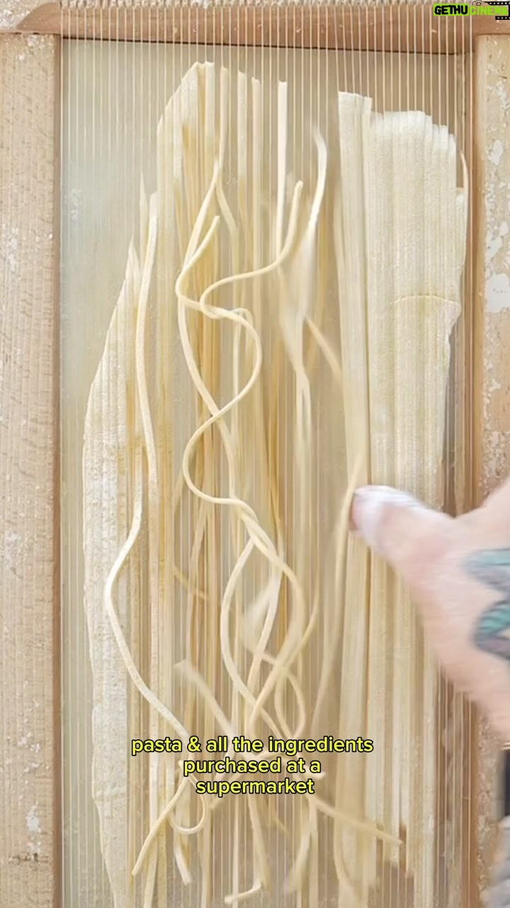 Christian Petroni - 11.9K Likes - shrimp fra diavolo
w/ a special shoutout to
@keyfood & their family of supermarkets xo
#Ad