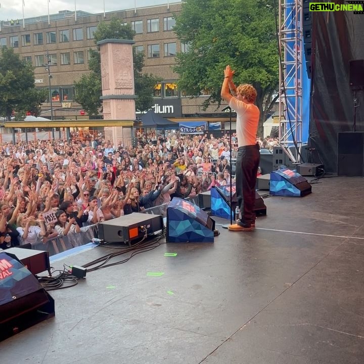 Christopher - 19.1K Likes - Heja Sverige 🇸🇪 Thank you for treating us well Gävle. See you tomorrow Kalmar @rixfmfestival 🤘