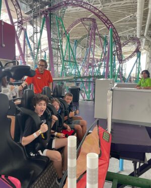 Christopher Convery Instagram - Let’s go! Just rode the steepest roller coaster in the world! @americandream #shellraiser