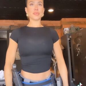 Chrysti Ane Instagram - There’s literally no way EVERYBODY was kung fu fighting. I’m SO tired of the gaslighting.