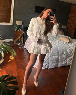 Chrysti Ane Instagram - 3 places I’m NOT going this summer
- back & forth
- outta my way
- through it