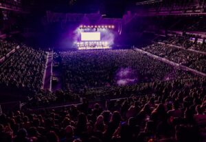 Chuck Comeau  Instagram - Thank you so much, Melbourne! 🙏🤘❤️🇦🇺

Last night was unforgettable! We’re so lucky and grateful for nights like these. We don’t take it for granted and appreciate every minute. 🤩🤩🤩

📸: @skylerbarberio