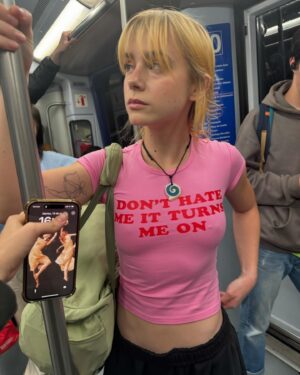 Clara Galle Instagram - Don’t hate me it turns me on 🫐😎