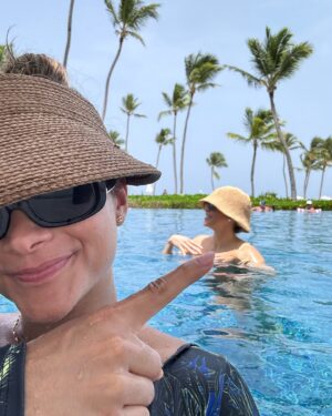 Clarissa Molina Instagram - ♥️Viviendo estos días en el paraíso de @vivecapcana 🇩🇴♥️
Solo puedo volver a decir, QUE HERMOSO MI PAÍS! 
Te amo RD! Que maravillosa la gente Dominicana, me siento muy orgullosa cada vez que alguien resalta al Dominicano por su personalidad única y memorable! 

De donde eres y de que te sientes orgulloso? 

💖 Look @docexiishoppe @jonathanestradanieves