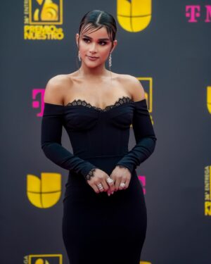 Clarissa Molina Instagram - Premio Lo Nuestro 2024 ✨ 

Styled by @claudiafashions @laurasteudel 
Dress by @gustavo_arango 
Hair and Make-up @geraldstylist 
Jewelry @charlielapson 
Shoes @dolcegabbana 
Nails @eminailsandcolor 
Preparación corporal @bronzermiami @masajes_bymaria 
PR @ms_communications / @marisabatella 
Filmmaker & Photography @gicarlos27