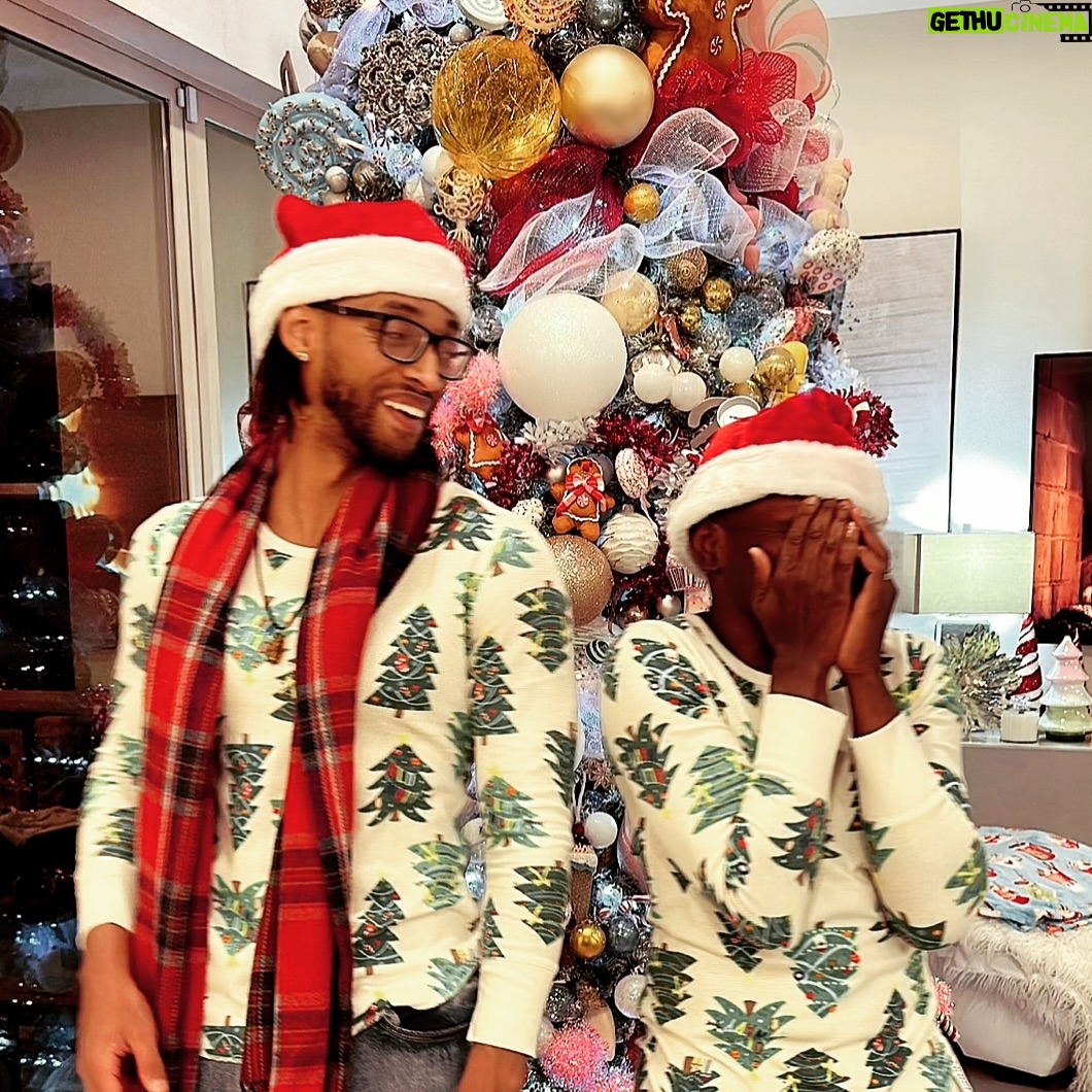 Coco Montrese - 592 Likes - Merry Christmas & HappyHolidays from us @godeepnosleeplv the Holidays can be very Senti-mental so check on someone you haven’t seen or heard from in a long time you don’t know how much it may affect their life in a positive way. mental health is the goal even during the holiday.s Love ya, Jazzy and Coco