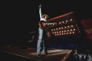 Cody Johnson Instagram - Thank you for a great time, Canada. Who will be at the shows in Denver this weekend? We’re ready to play for y’all!

📸 @jttex
