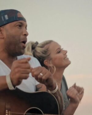 Coffey Anderson Instagram - The music video for “Tailgate” from the album “Tailgates & Heartbreaks” is out now on YT.

Shout out to my beautiful wife @criscilla and my amazing band for joining me for the shoot!

Are there any other songs from this album that y’all think need music videos? What are your favorites!?

#CountryMusic #MusicVideo #Country #NewMusic #Viral