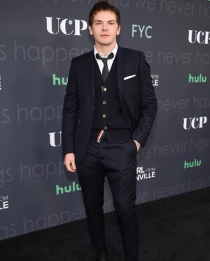 Colton Ryan Instagram - 🧜🏻‍♂️
